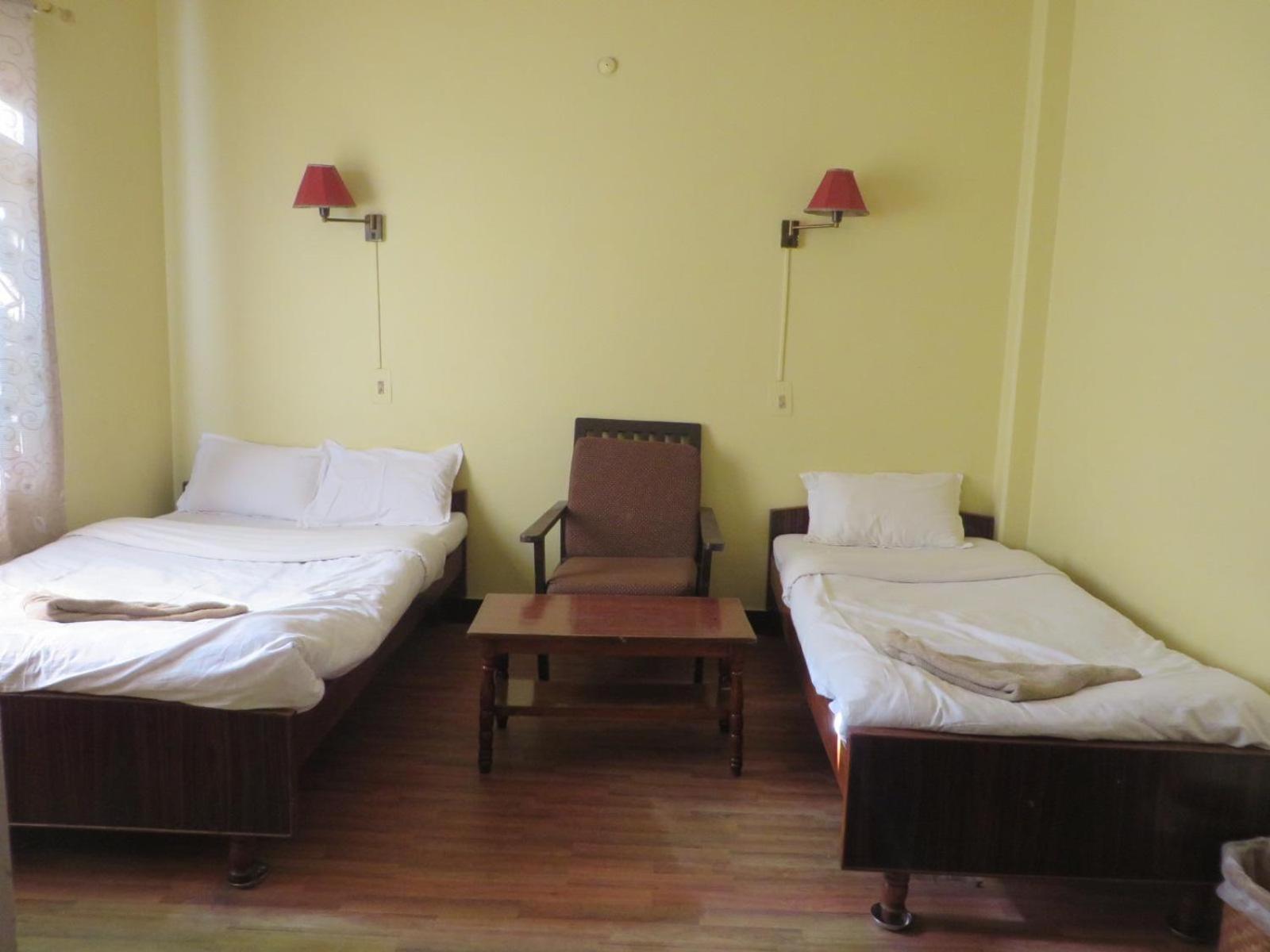 New United Hotel Pokhara Exterior foto
